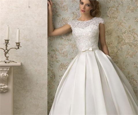 Preț shok ! 17.03 - 25.03 Vânzarea rochiilor de mireasă noi 350 - 650 euro!